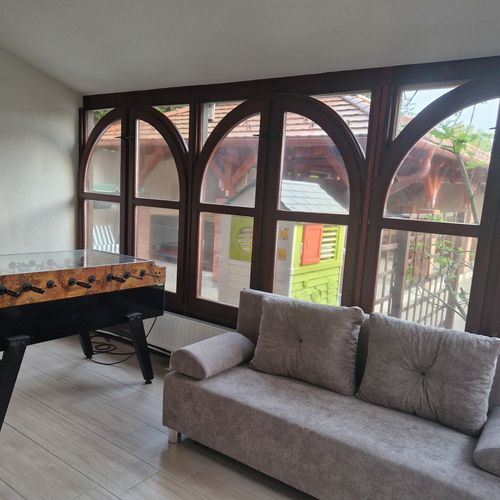 Apartament 9-osobowy na parterze z 3 pomieszczeniami sypialnianymi