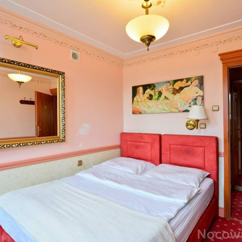 Apartament cu duș cu 1 camera pentru 5 pers.