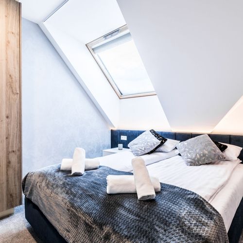 Apartament deluxe cu 2 camere pentru 4 pers.