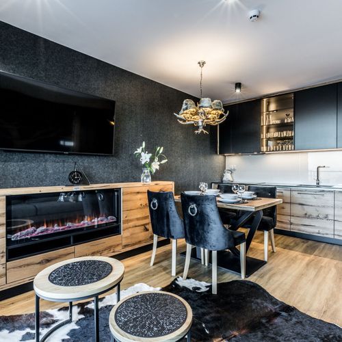 Apartament deluxe lux cu 2 camere pentru 4 pers.
