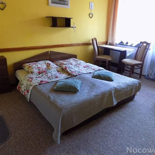 Camera dubla cu duș