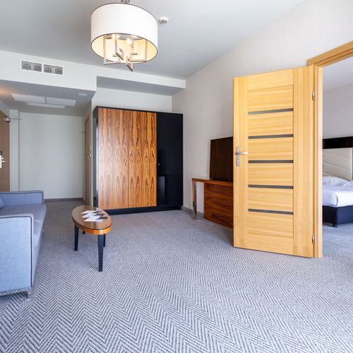 Apartament 4-osobowy z 2 pomieszczeniami sypialnianymi