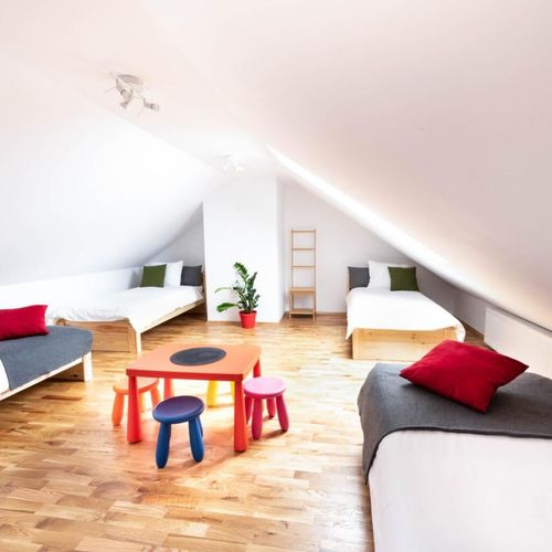 Apartament 8-osobowy na parterze z 3 pomieszczeniami sypialnianymi