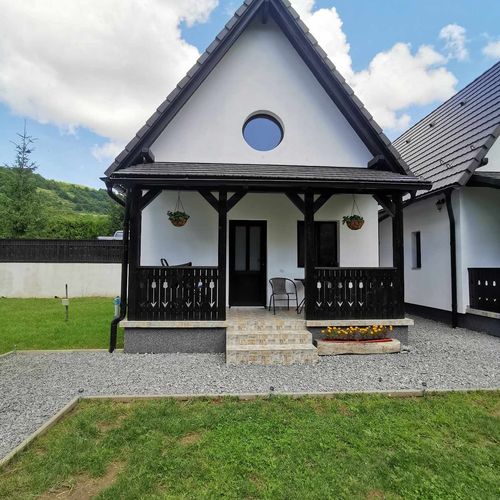 Rekreační dům (jako celek) pro 6 os. s výhledem na les s výhledem na řeku