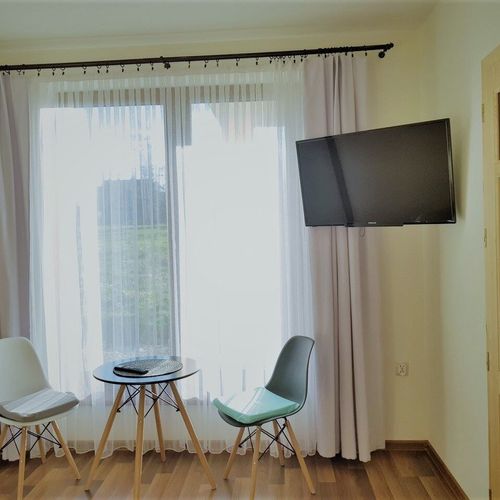Pokój 2-osobowy na parterze z widokiem na góry