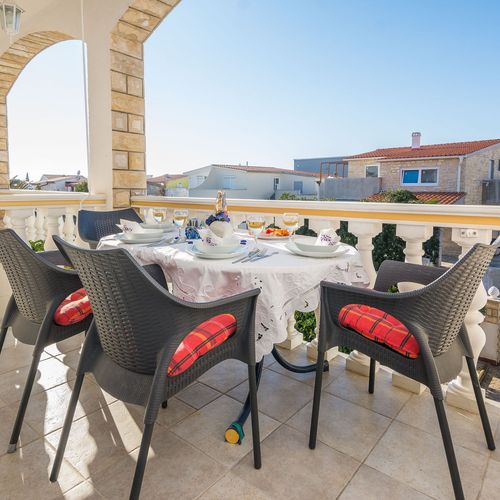 Apartament 4-osobowy z 2 pomieszczeniami sypialnianymi