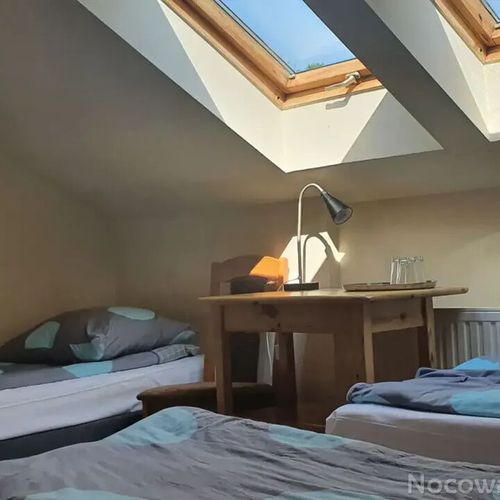 Pokój 3-osobowy z prysznicem z dostępem do ogrodu