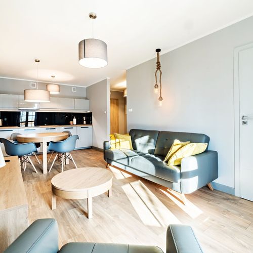 Apartament cu balcon cu vedere spre pădure cu 3 camere pentru 6 pers.