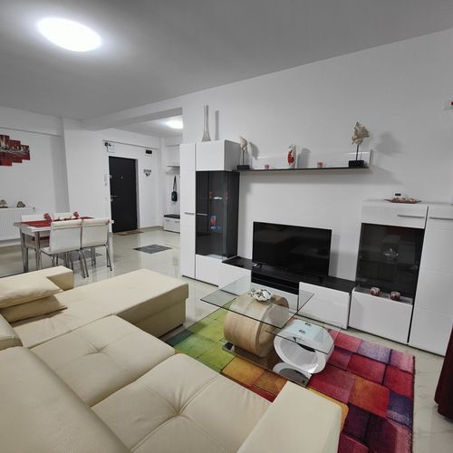 Apartament family la etaj pentru 4 pers. (se inchirieaza doar integral)