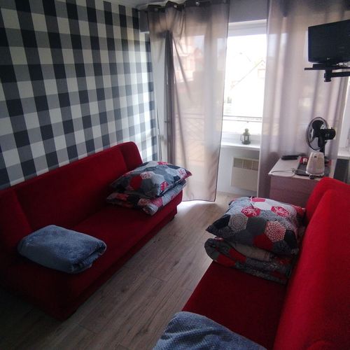 Camera tripla