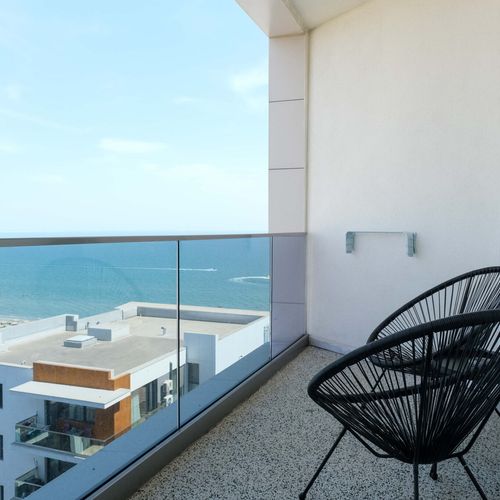 Apartament studio cu vedere parțială spre mare cu 1 camera pentru 2 pers.