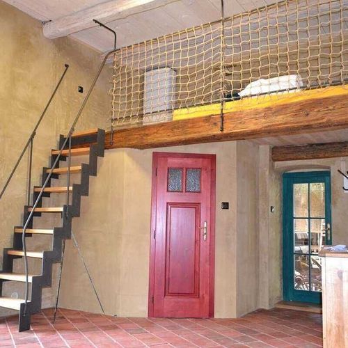 Apartament cu duș cu chicinetă proprie cu 2 camere pentru 4 pers.