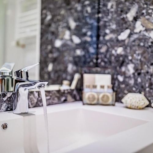 Suita standard cu 2 camere pentru 4 pers.
