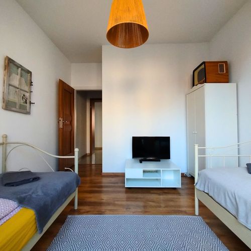 Apartament 6-osobowy Art Family z 3 pomieszczeniami sypialnianymi