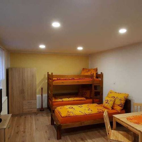 Apartman se sprchou s vlastní kuchyňkou pro 3 os. (s možností přistýlky)