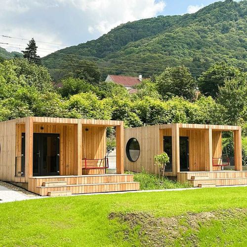 Apartman se sprchou s vlastní kuchyňkou s manželskou postelí s 1 ložnicí (s možností přistýlky)