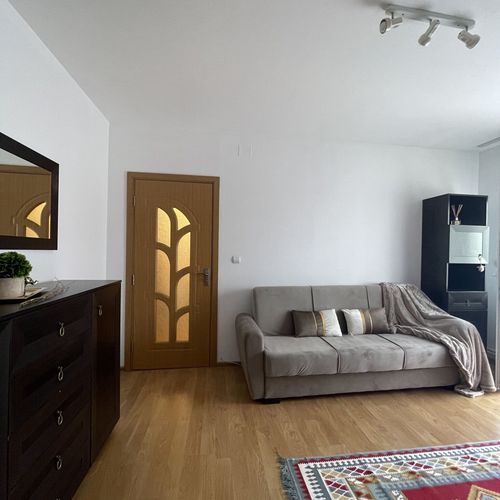 Apartament family la etaj cu 2 camere pentru 4 pers.