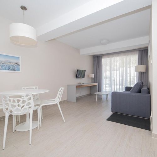 Apartament 4-osobowy z 1 pomieszczeniem sypialnianym