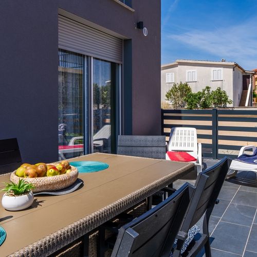 Apartament deluxe family cu 3 camere pentru 6 pers.