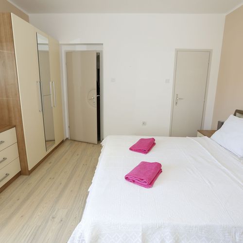 Apartament cu 1 camera pentru 2 pers. (se poate solicita pat suplimentar)