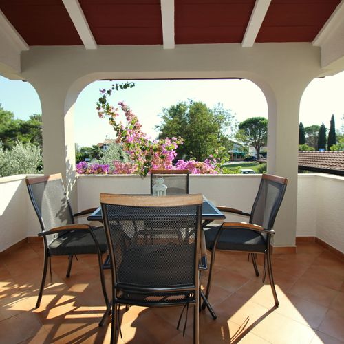 Apartament 4-osobowy z 1 pomieszczeniem sypialnianym