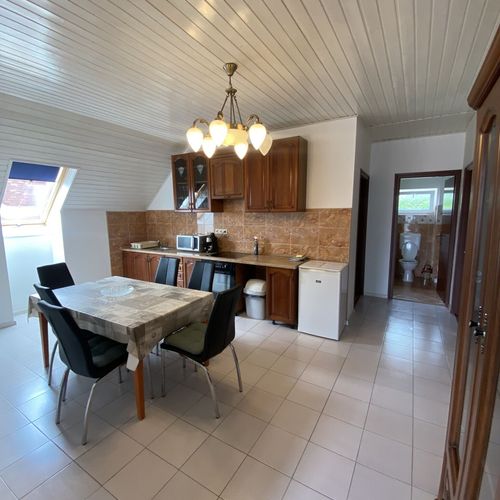 Apartament 7-osobowy Przyjazny podróżom rodzinnym z widokiem na jezioro z 3 pomieszczeniami sypialnianymi