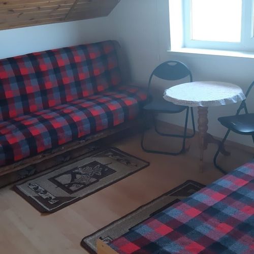 Pokój 3-osobowy na poddaszu z widokiem na las