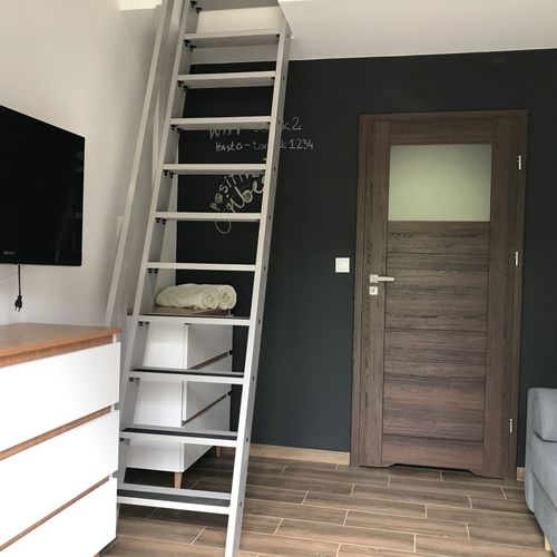 Domek letniskowy 4-osobowy z widokiem na rzekę z widokiem na góry