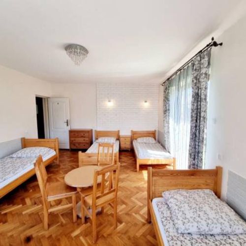 Pokój 5-osobowy na piętrze Economy