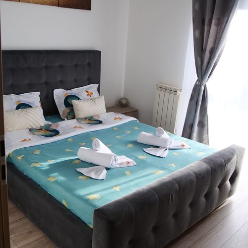 Apartament superior la etaj cu 3 camere pentru 6 pers.