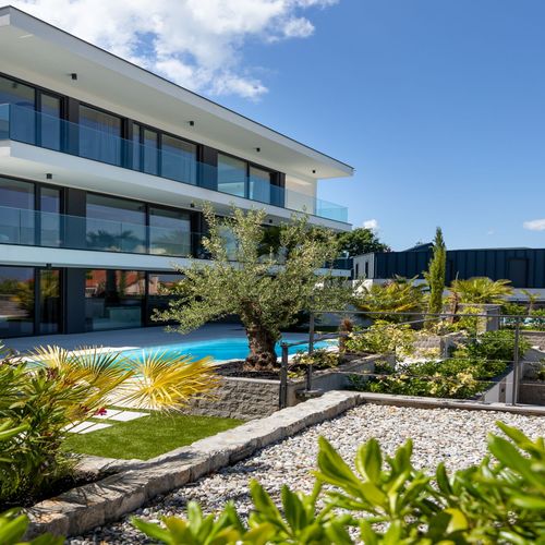 Apartament 6-osobowy na parterze Premia z 3 pomieszczeniami sypialnianymi (możliwa dostawka)