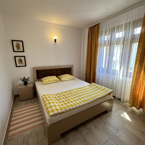Apartament 4-osobowy na piętrze z widokiem na ogród z 2 pomieszczeniami sypialnianymi