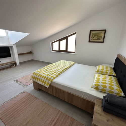 Apartament 6-osobowy na poddaszu z 3 pomieszczeniami sypialnianymi