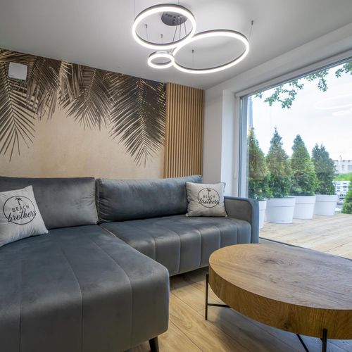 Apartament 4-osobowy z klimatyzacją z widokiem na park z 2 pomieszczeniami sypialnianymi