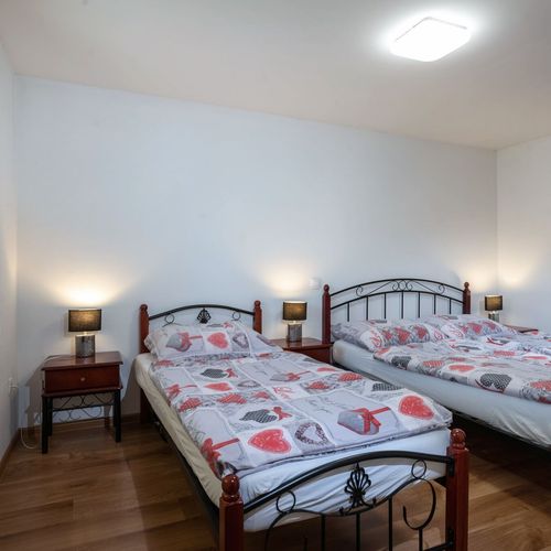 Apartament cu chicinetă proprie cu 1 camera pentru 3 pers.