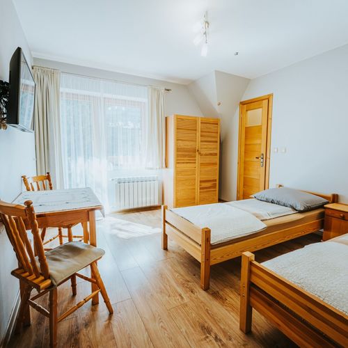 Pokój 2-osobowy z balkonem ze wspólnym aneksem kuchennym