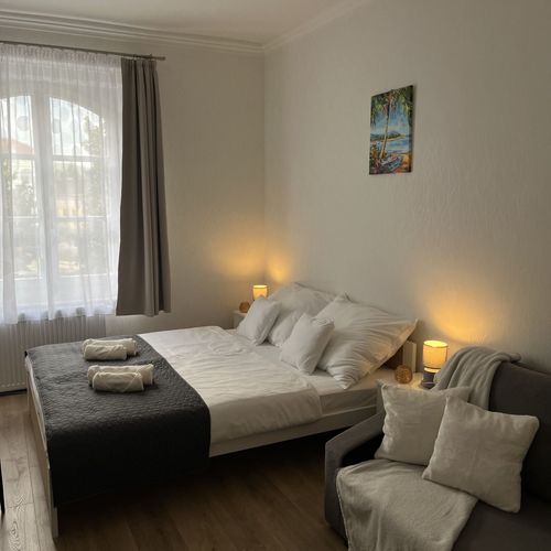 Apartament 4-osobowy tV z płaskim ekranem z widokiem na miasto (możliwa dostawka)