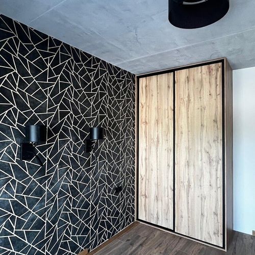 Apartament 4-osobowy z balkonem z widokiem na jezioro z 2 pomieszczeniami sypialnianymi (możliwa dostawka)