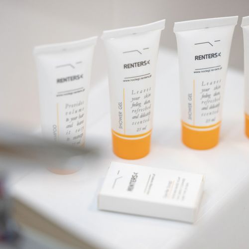 Apartament 4-osobowy z tarasem cały dom z 1 pomieszczeniem sypialnianym