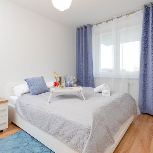 Apartament întreaga unitate cu duș cu 2 camere pentru 4 pers.