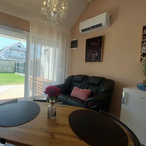 Apartament 2-osobowy Tourist z widokiem na ogród z 1 pomieszczeniem sypialnianym
