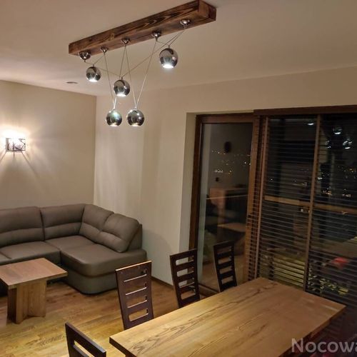 Domek drewniany 9-osobowy Premium z widokiem na góry