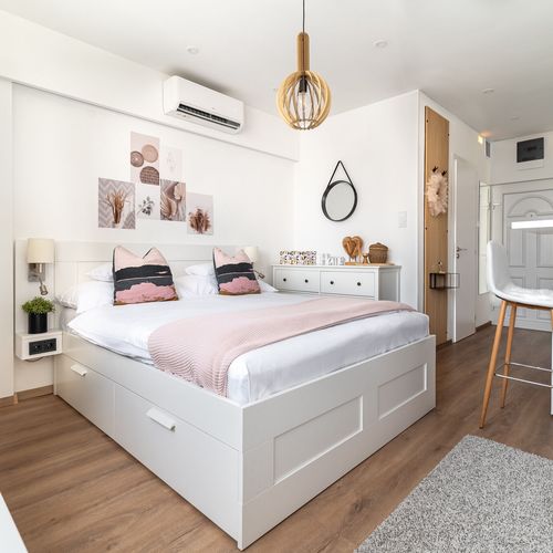 Apartman (jako celek) s manželskou postelí