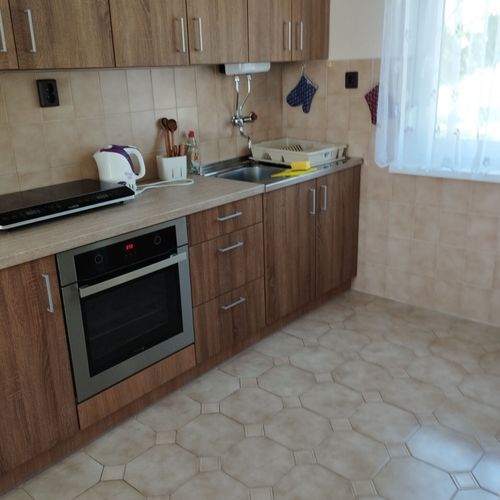Apartament 4-osobowy z balkonem z panoramą z 2 pomieszczeniami sypialnianymi (możliwa dostawka)