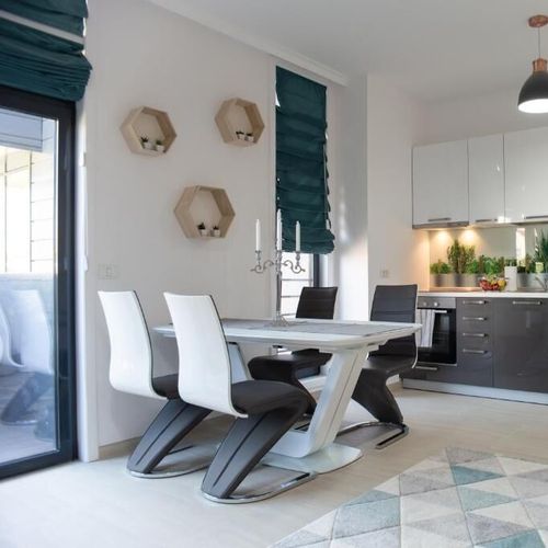 Apartament deluxe cu 2 camere pentru 4 pers.