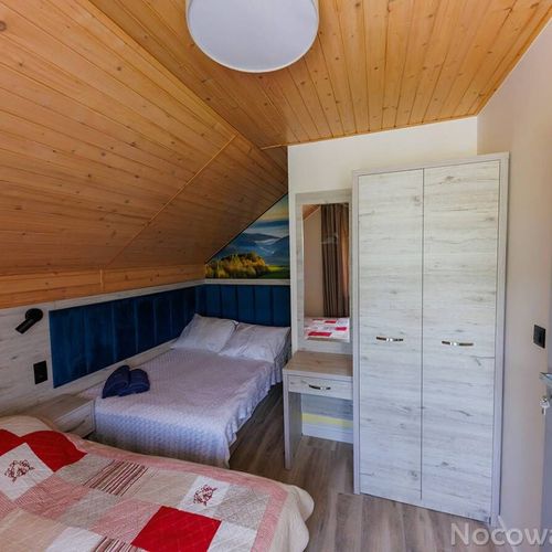 Camera cu balcon pentru 6 pers.