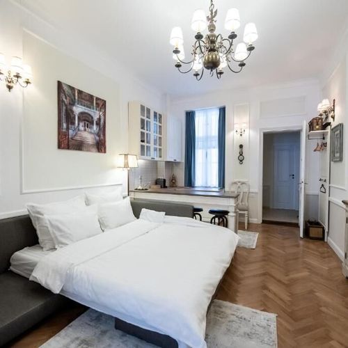 Apartament la etaj cu balcon cu 2 camere pentru 4 pers.