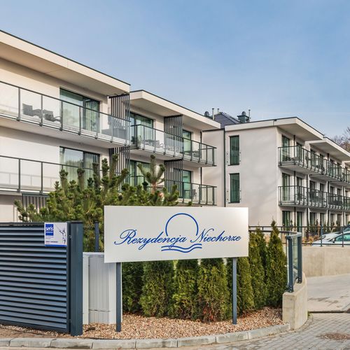 Apartament 6-osobowy z tarasem cały dom z 3 pomieszczeniami sypialnianymi