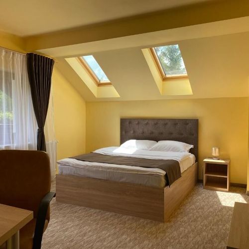 Apartament cu vedere spre curte cu vedere spre oraș cu 2 camere pentru 4 pers.