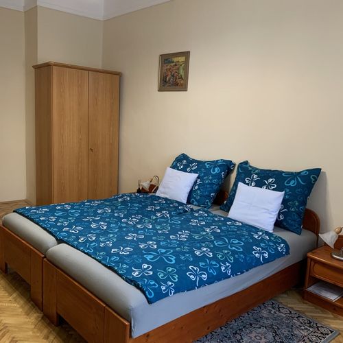 Pokój 2-osobowy Wielki z łazienką (możliwa dostawka)